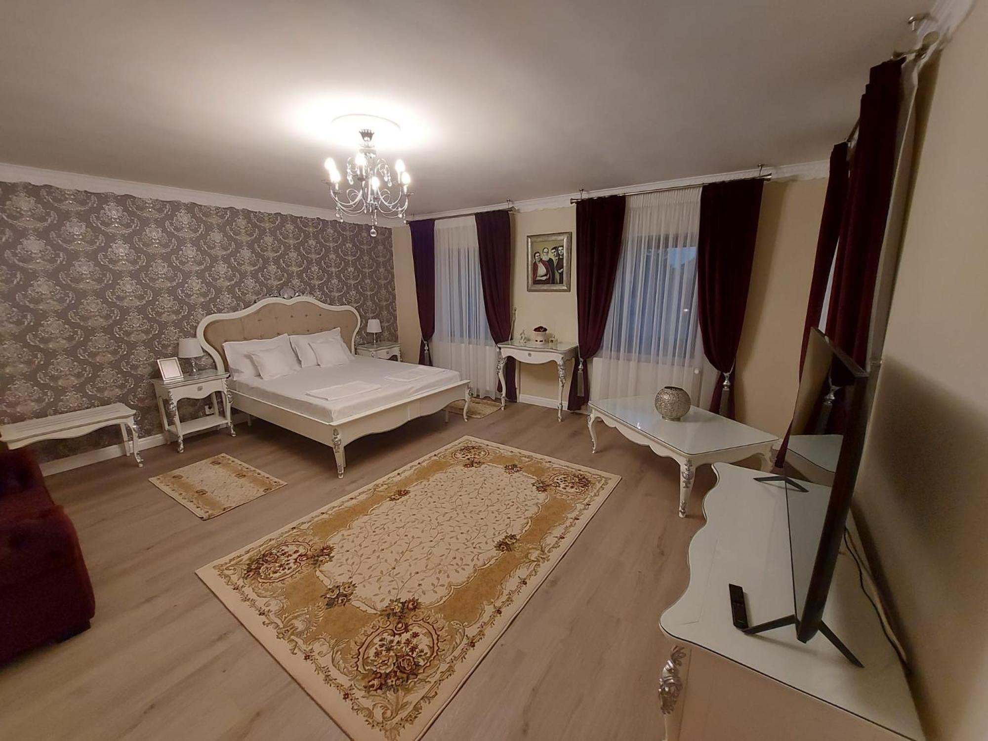 Conacul Poetilor Hotel Guraró Kültér fotó